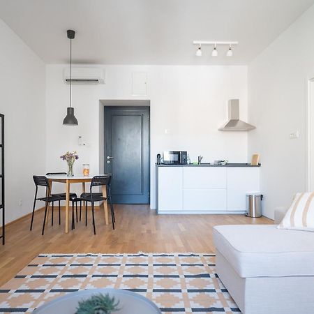 Wally Apartments By Flat White - With Elevator زغرب المظهر الخارجي الصورة